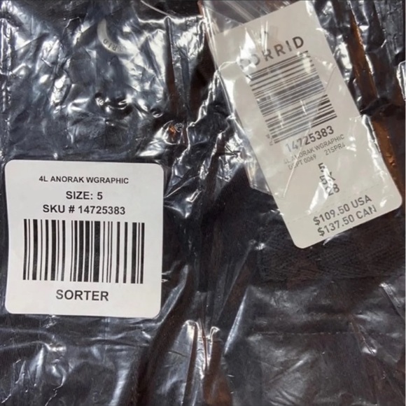 Torrid X Lovesick Black Wash Twill Anorak with Skull Sequin Detail NEW - Picture 10 of 10